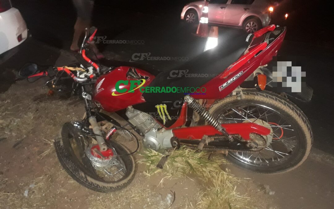 LEM: Motociclista colide contra veículo e fica ferido na BR-242.